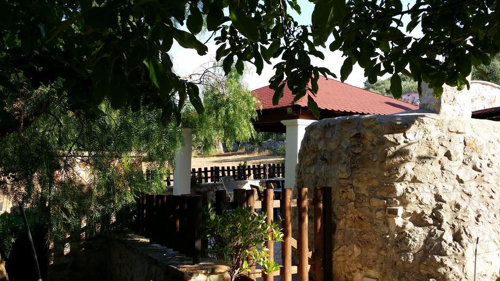Trullo Grande Noce Villa Ostuni Cameră foto